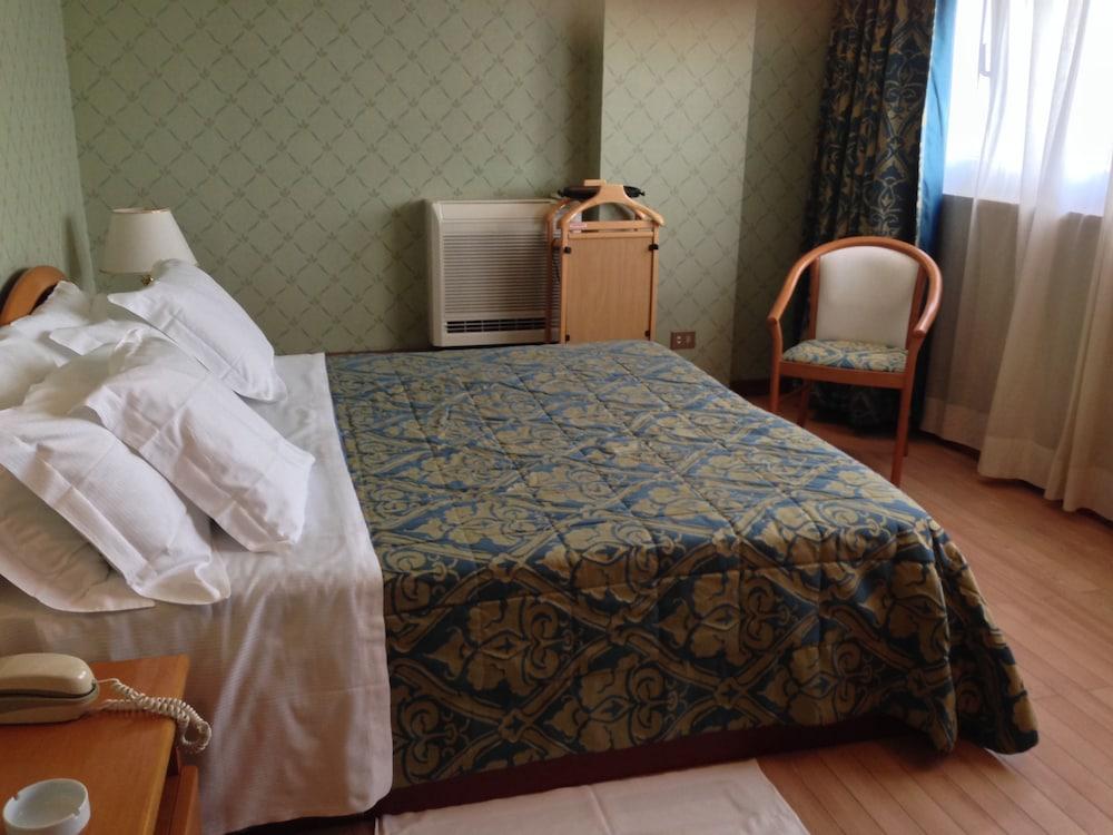 Residenze Garden Aparthotel Ρώμη Εξωτερικό φωτογραφία